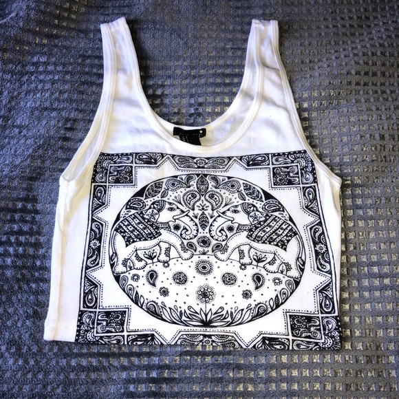 3 crop tops elephant polka dot cleavage opening - Picture 2 of 11